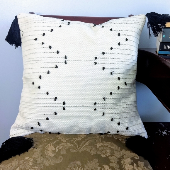 Black & White Chevron Tassel Throw Pillow Cover - Picture 4 of 5